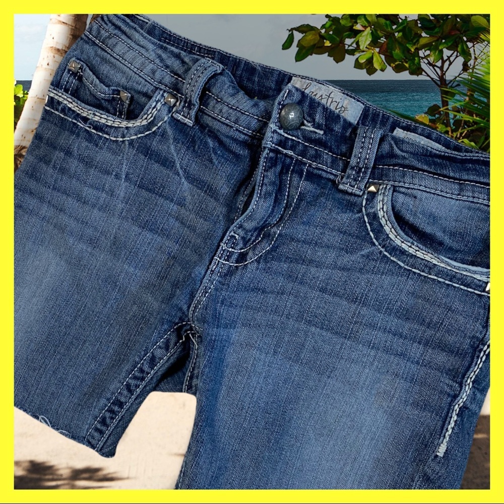 DayTrip Jean Shorts 30 regular in wonderful condition - Picture 4 of 4
